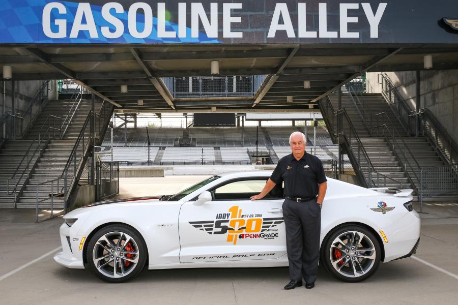  Chevrolet Camaro SS Indy 500 Pace Car 2016 года  (фото 6 из 15)